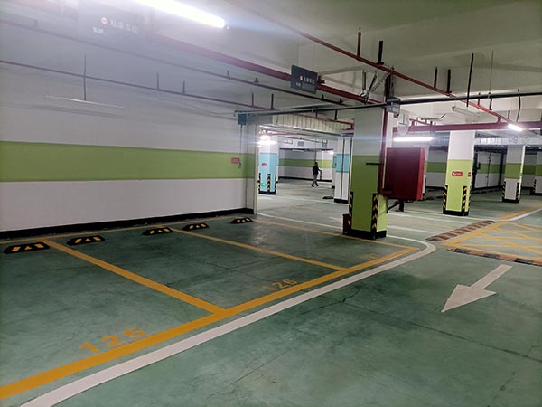 兴隆台小区划线